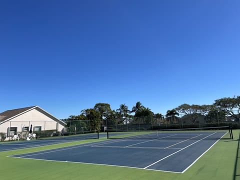 Tennis and Pickle ball courts