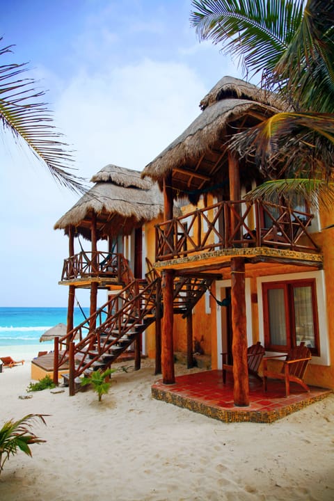Panoramic Double Room, Ocean View, Beachfront | Living area