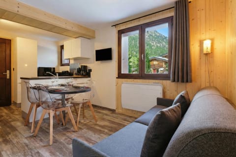 Living and dining room