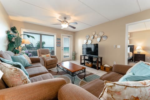 Make yourself at home! We hope you'll love Suntide II as much as we have!