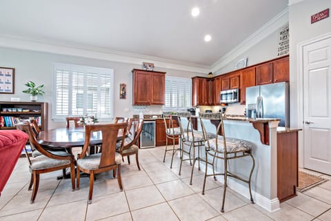 Dining room / kitchen area.
