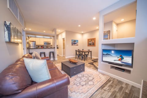 Updated vacation townhouse in West Keystone