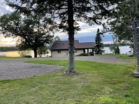 Large level lot on the southern lake shore.