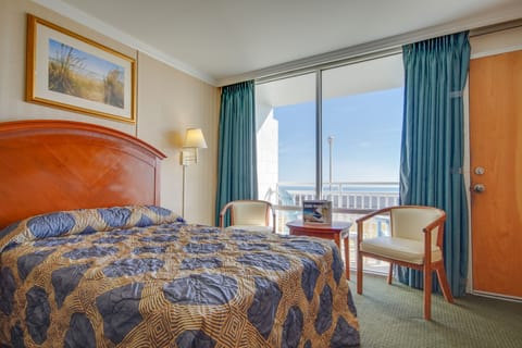 2 Double Bed Oceanfront | Rollaway beds, free WiFi, bed sheets