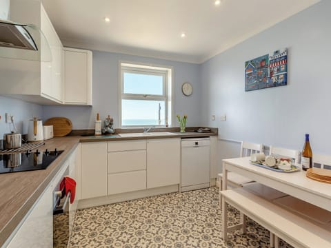 Kitchen/diner | Seascape, Porthleven