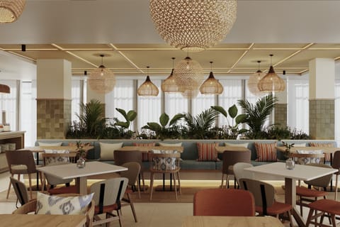 2 restaurants; breakfast, lunch, dinner, and brunch served