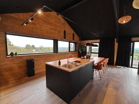 House | Private kitchen