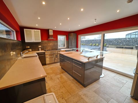 House | Private kitchen