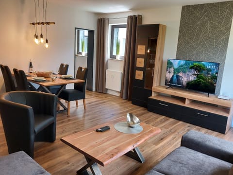 Apartment | Living room