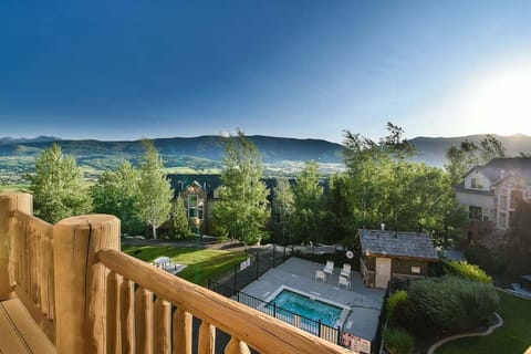 Deck View