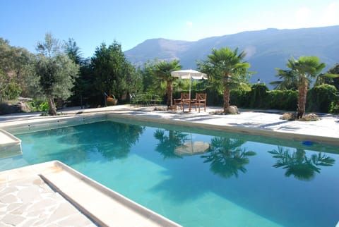 Large swimming pool at Cortijos Rey Fini.
