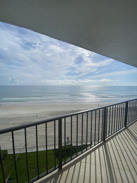 Direct ocean view