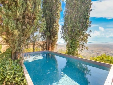 Villa | Pool | Indoor pool, outdoor pool
