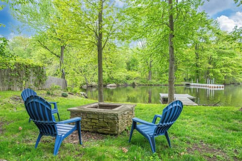 Your lakefront oasis during your stay