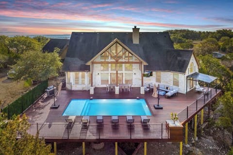 This expansive home with a resort-style pool, BBQ and fire pit is the perfect property for your next getaway 