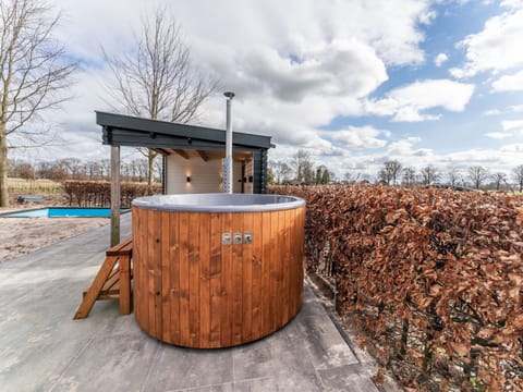 House | Pool