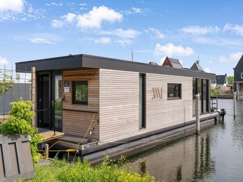 Mobile Home | Exterior