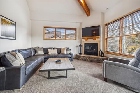 Living Room - Corral 309W - Breckenridge Vacation Rental