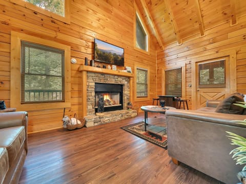 Cabin, 2 Bedrooms | Interior