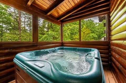 Cabin, 3 Bedrooms | Interior