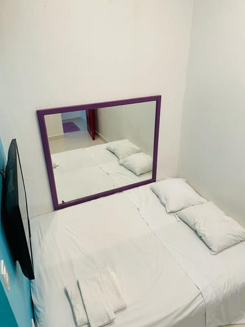 Basic Room | Free WiFi, bed sheets