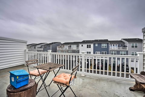 Frederick Vacation Rental | 3BR | 3.5BA | 2,122 Sq Ft | Stairs Required