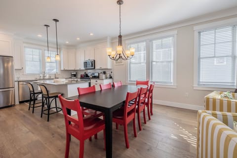 Dining with seating for eight