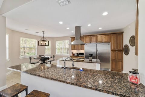 Efe66548 d34a 4b42 aa55 63f21ada07b5