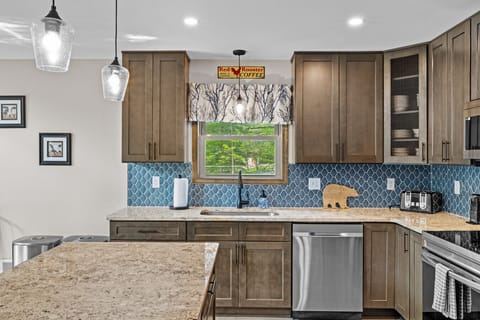 Modern Kitchen with all the Amenities including an Oven that can act as a air fryer