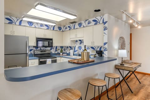 Fully equipped kitchen to help make cooking a meal easy!