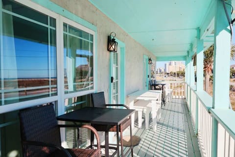 Balcony, with seating area, overlooking outside