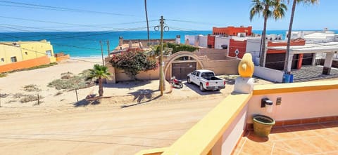 Awesome views from this 2nd row house in Las Conchas