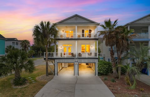 916ASOceanBlvd - 2