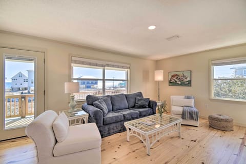 Gulf Shores Vacation Rental | 2BR | 2BA | 1,400 Sq Ft | Steps Required to Enter