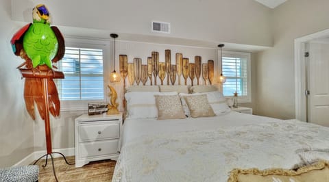 Jeff and Gina Properties - Pipers Run 8 (PR8) - Indian Shores - 3 Bedroom - 3 Bathroom - Gulf Front - Waterfront - Beach Front
