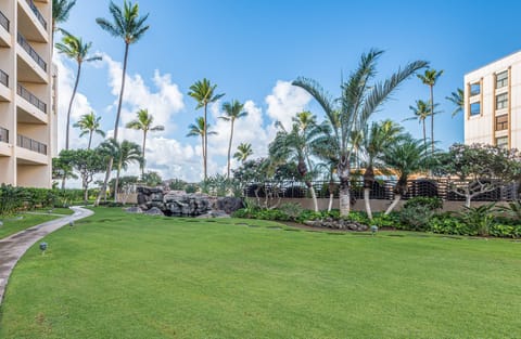 Condo, 1 Bedroom | Property grounds