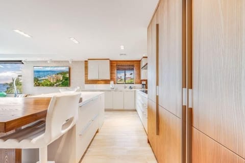 Condo, 2 Bedrooms | Private kitchen | Fridge, oven, coffee/tea maker