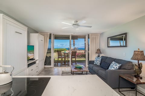 Condo, 1 Bedroom | Interior