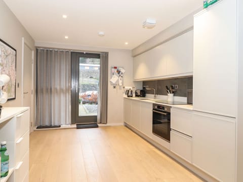 Fridge, dishwasher, electric kettle, toaster