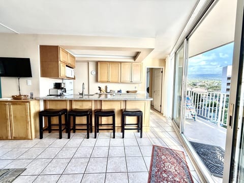 Condo, 2 Bedrooms | Private kitchen | Coffee/tea maker, fridge, oven, toaster