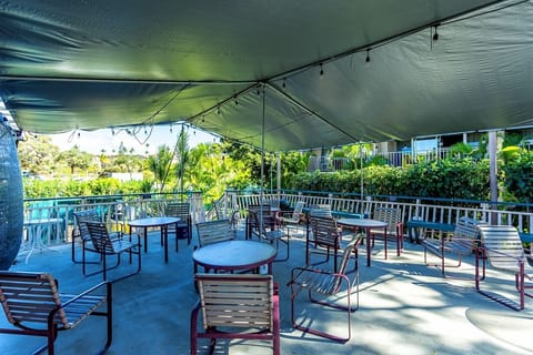 Condo, 1 Bedroom | Outdoor dining