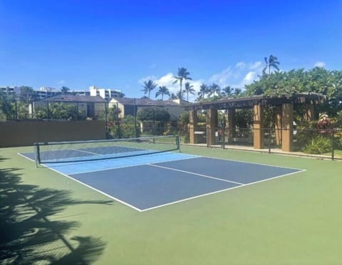 Condo, 1 Bedroom | Sport court