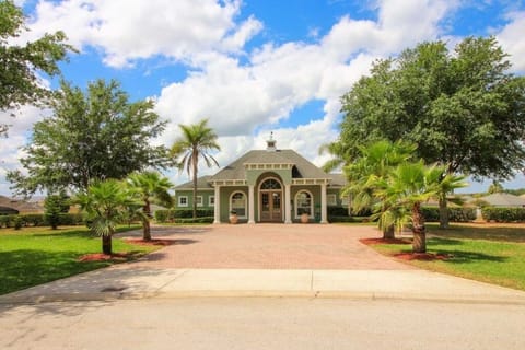House, 4 Bedrooms | Exterior