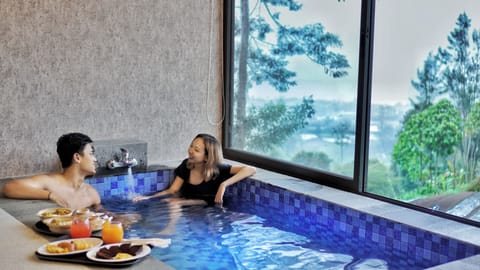 Private pool