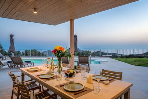 Dining area next to the BBQ with a magical atmosphere