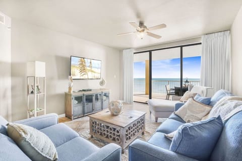 View from Living room to balcony and ocean view