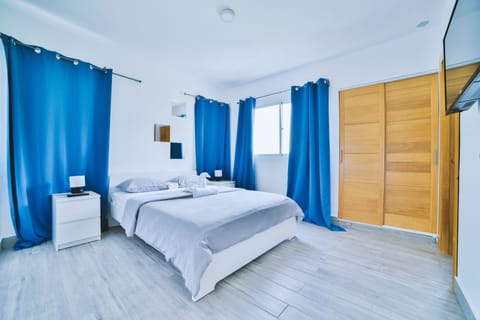 Double Room | Iron/ironing board, free WiFi