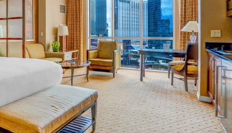 Wake up to breathtaking views of the Las Vegas Strip in this elegant and spacious studio.