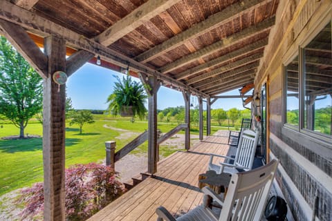 Paola Vacation Rental | Studio | 1BA | 350 Sq Ft | Step-Free Access