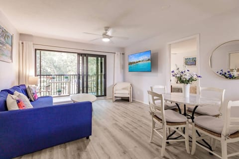 Clean & fresh style The living room, and kitchen floors have been upgraded to Luxury vinyl floor planks this year.